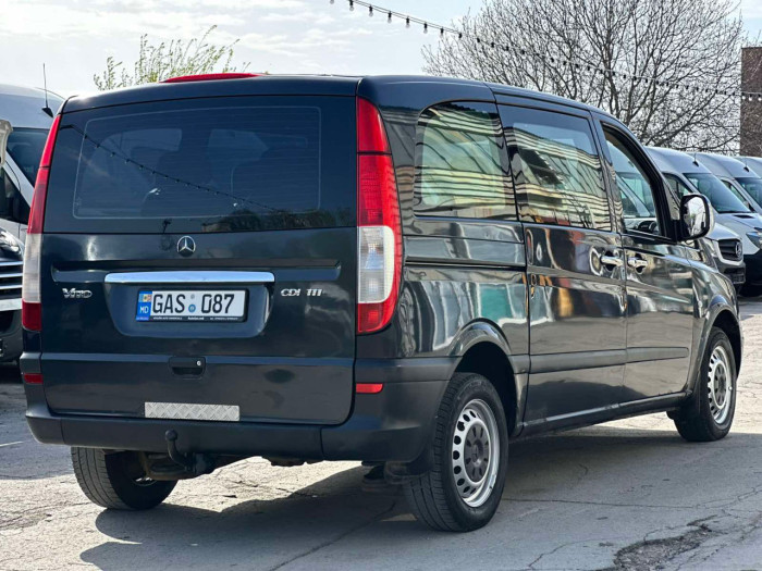 Mercedes Vito photo 3