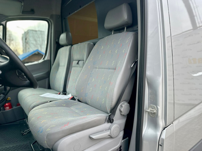Volkswagen CRAFTER CU TVA photo 7