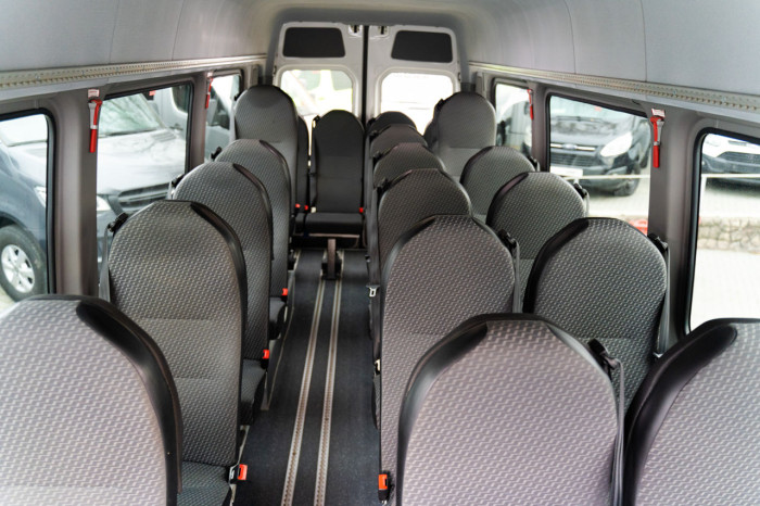 Volkswagen Pasager 21 Locuri photo 18