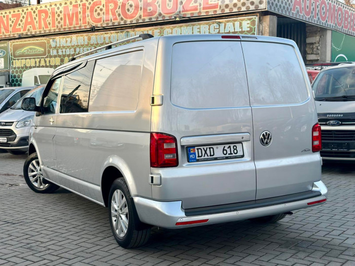 Volkswagen Transporter photo 5