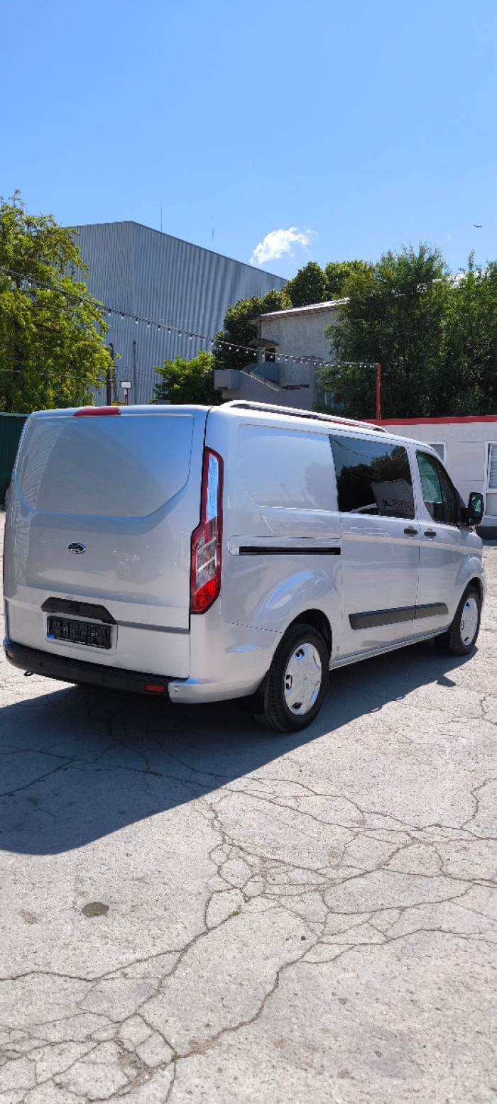 Ford Custum an. 2019 photo 11