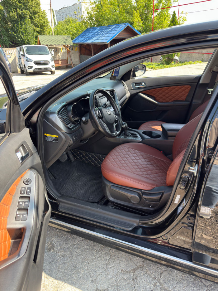 KIA Optima an. 2013 photo 4