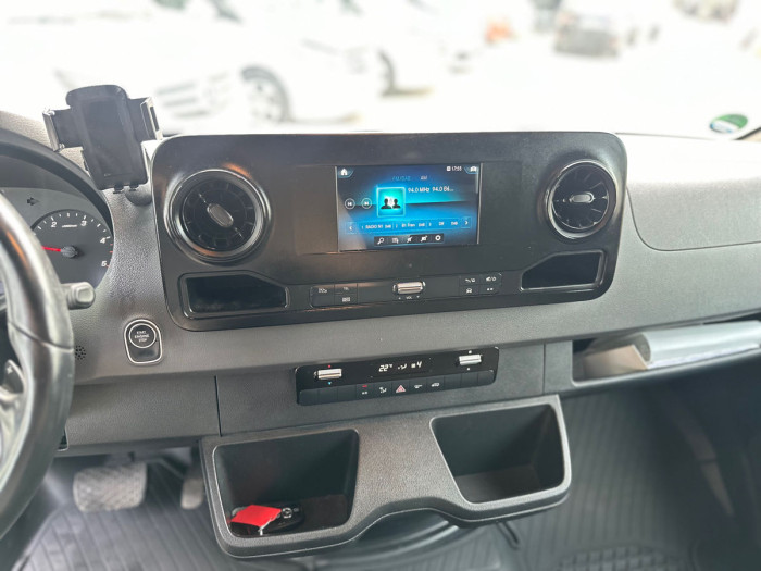 Mercedes 316,Automat an. 2019 photo 14