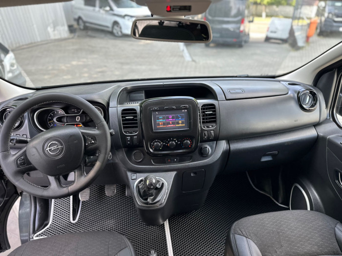 Opel Vivaro cu TVA an. 2016 photo 7