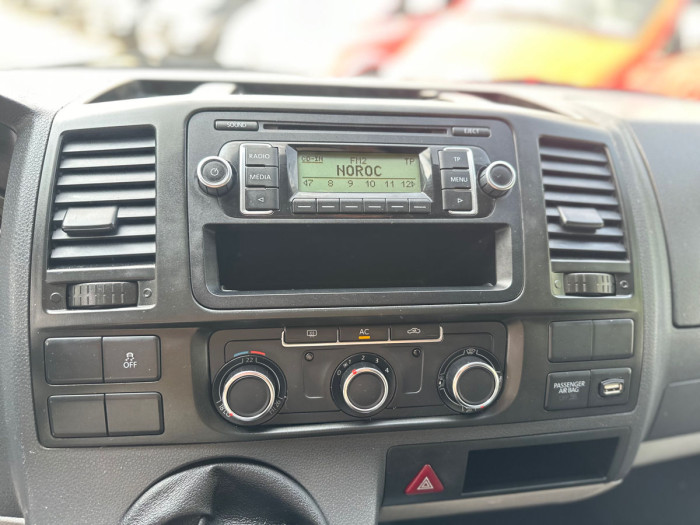 Volkswagen Transporte T-5+ 140 cai an. 2011 photo 9