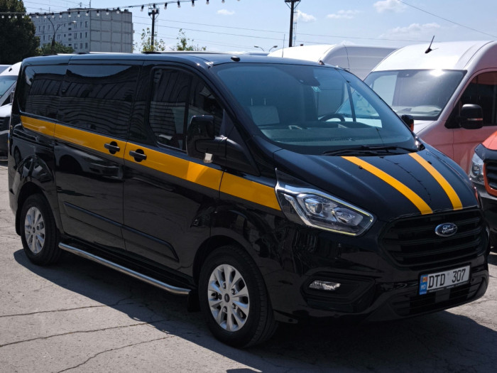Ford Custum  an. 2018 photo 1