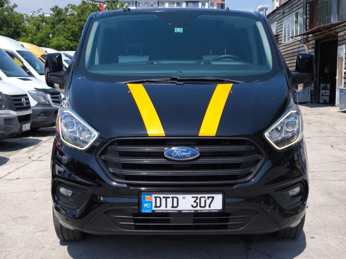 Ford Custum  an. 2018 photo 3