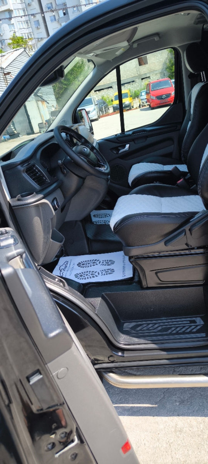 Ford Custum  an. 2018 photo 8