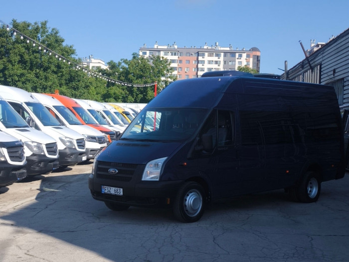 Ford Transit  an. 2008 photo
