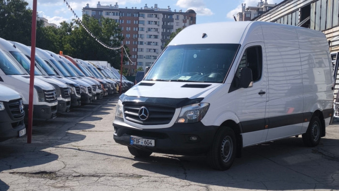 Mercedes Sprinter  an. 2014 photo