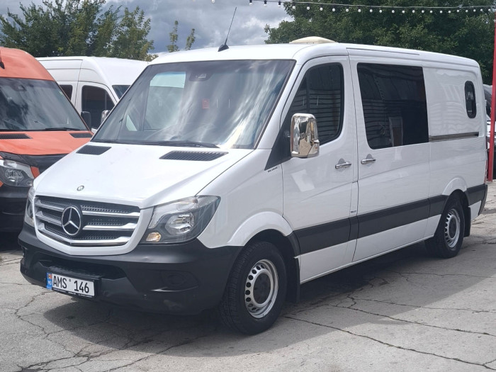 Mercedes Sprinter  an. 2014 photo 2