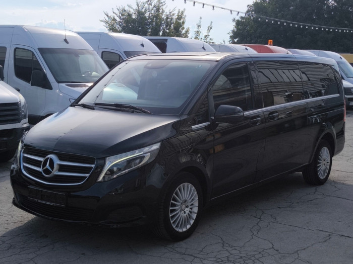 Mercedes V-Class an. 2018 photo 2