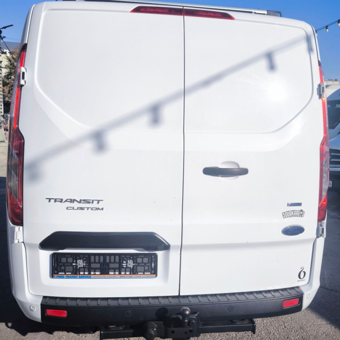 Ford Custum  an. 2018 photo 10