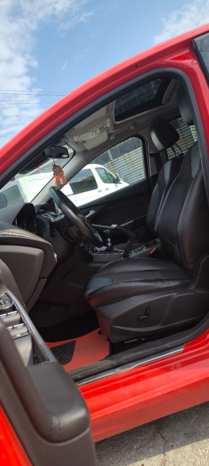 Ford Focus an. 2012 photo 5