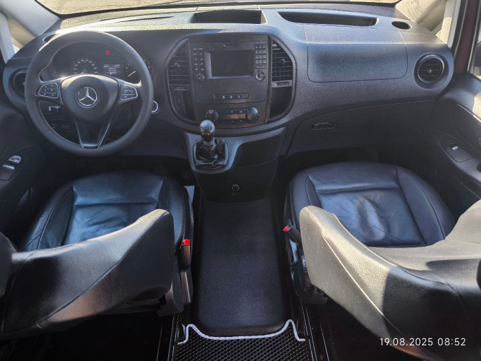 Mercedes Vito  an. 2019 photo 9