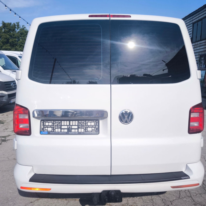 Volkswagen Transporter  an. 2017 photo 9