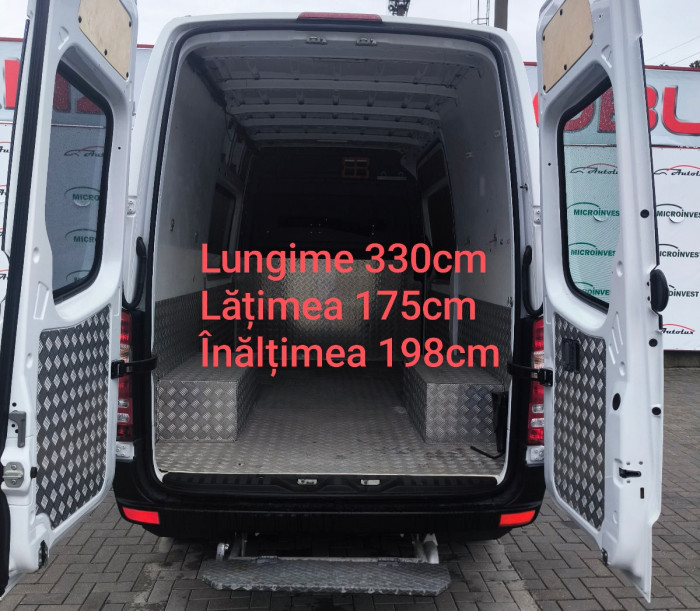 Mercedes Sprinter  an. 2010 photo 2