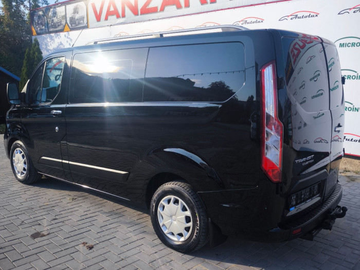 Ford Custum  an. 2018 photo 13