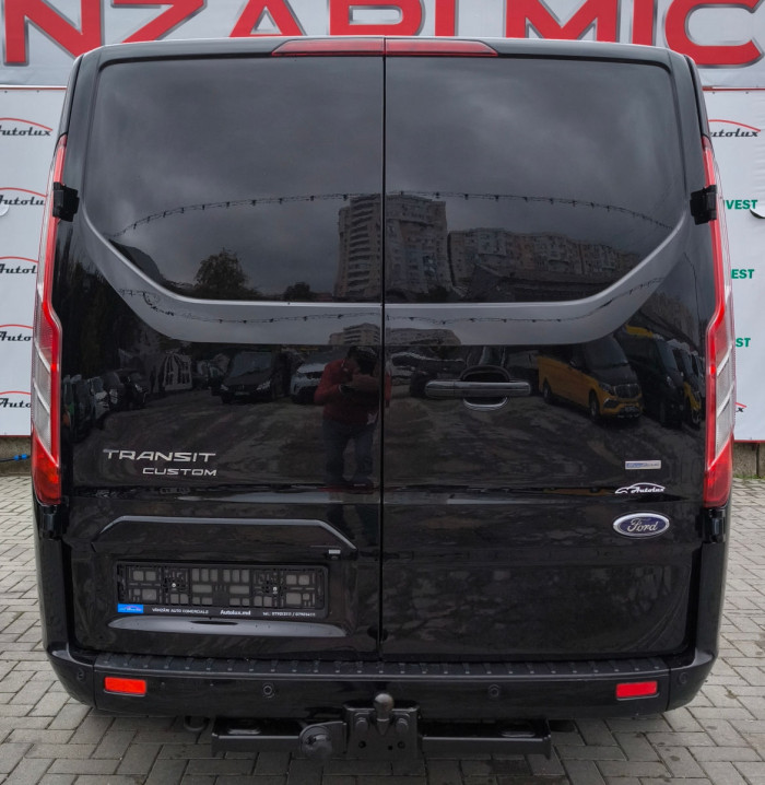 Ford Transit custum TVA an. 2018 photo 8