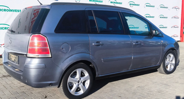 Opel Zafira an. 2010 photo 2