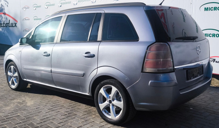 Opel Zafira an. 2010 photo 3
