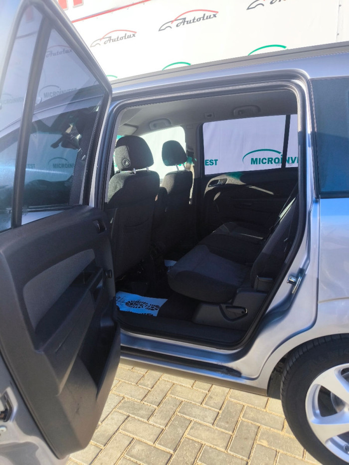 Opel Zafira an. 2010 photo 5