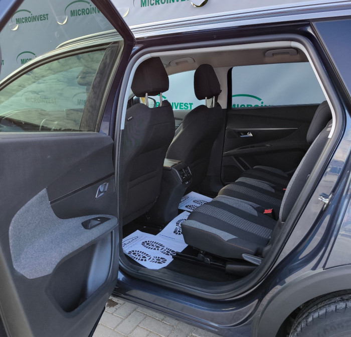 Peugeot 5008 an. 2018 photo 5