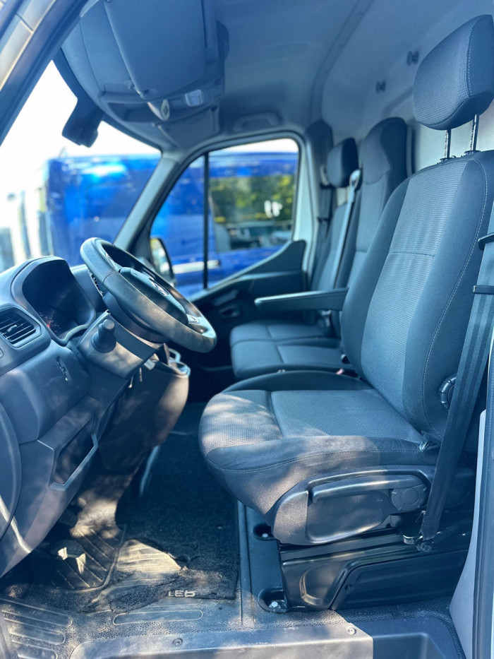 Renault Mater cu TVA an. 2019 photo 12