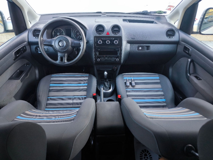 Volkswagen Candy  an. 2011 photo 2