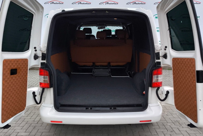 Volkswagen Transporter  an. 2012 photo 9