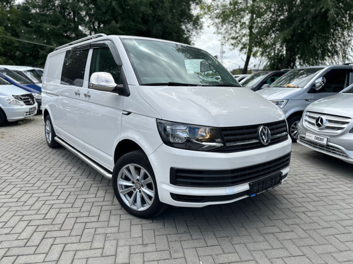 Volkswagen Transporter an. 2017 photo 3