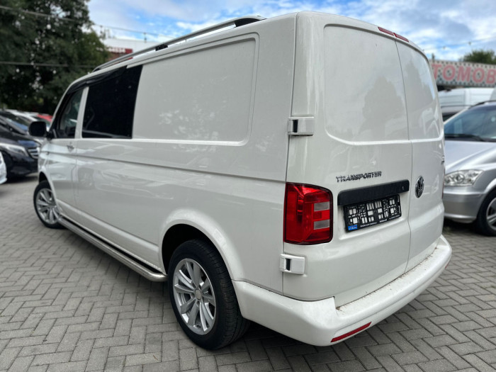 Volkswagen Transporter an. 2017 photo 4