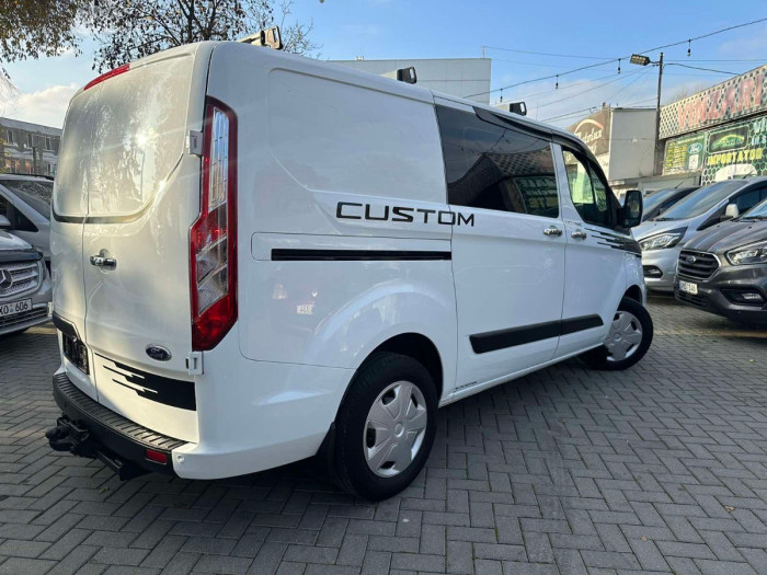 Ford Transit custum TVA an. 2019 - Autolux.md Ford Transit custum TVA an. 2019 photo 3