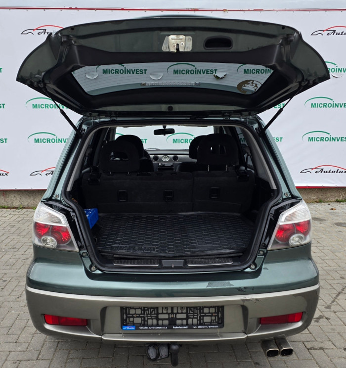Mitsubishi Outlander an. 2006 photo 10