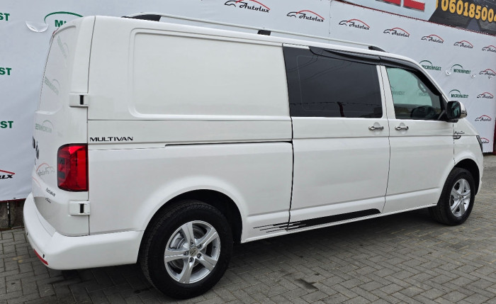 Volkswagen Transporter cu TVA an. 2015 photo 4