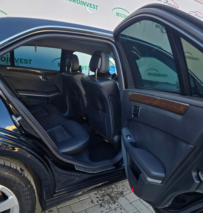 Mercedes E-Class an. 2011 photo 8