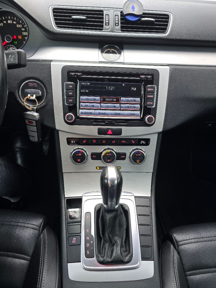Volkswagen Passat CC an. 2015 photo 14