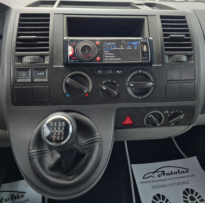 Volkswagen Transporter an. 2005 photo 10