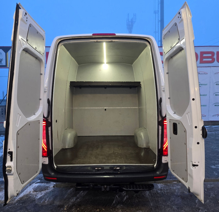 Mercedes Sprinter  an. 2019 photo 12