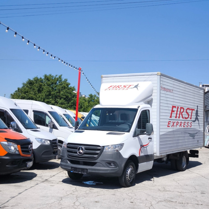 Mercedes Sprinter  an. 2020 photo