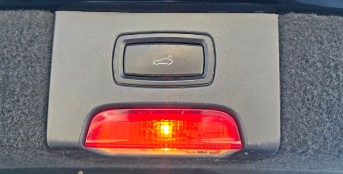 Porsche Cayenne an. 2012 photo 12