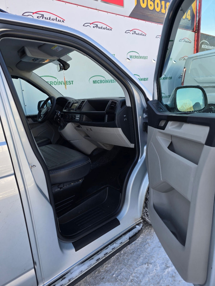 Volkswagen Transporter  an. 2018 photo 4