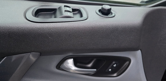Ford Transit Custum TVA photo 6