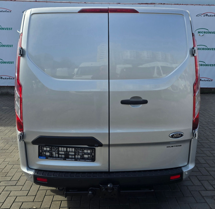 Ford Transit Custum TVA photo 13