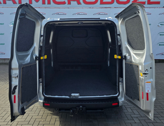 Ford Transit Custum TVA photo 14