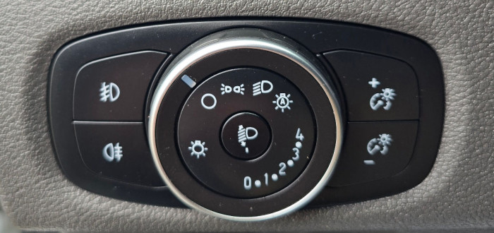 Ford Transit Custum TVA photo 7