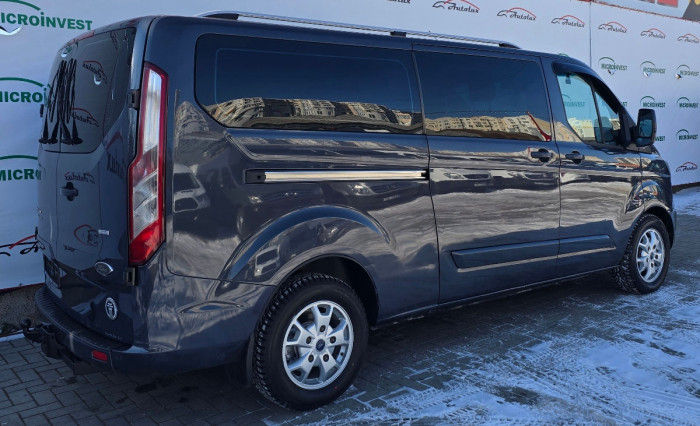 Ford Transit Custum photo 4