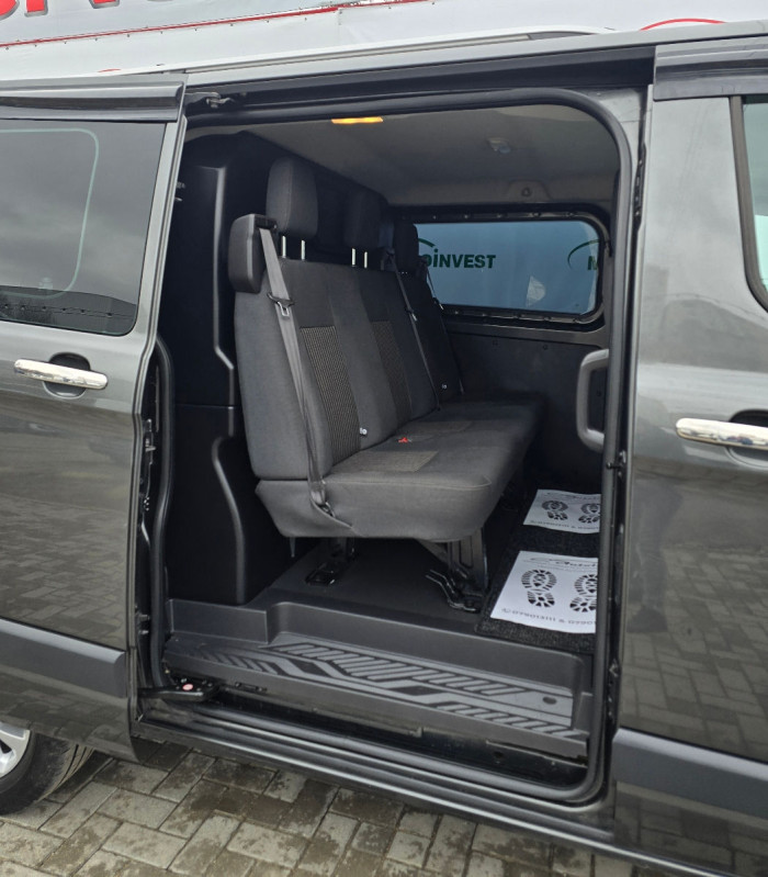 Ford Transit Custum photo 13