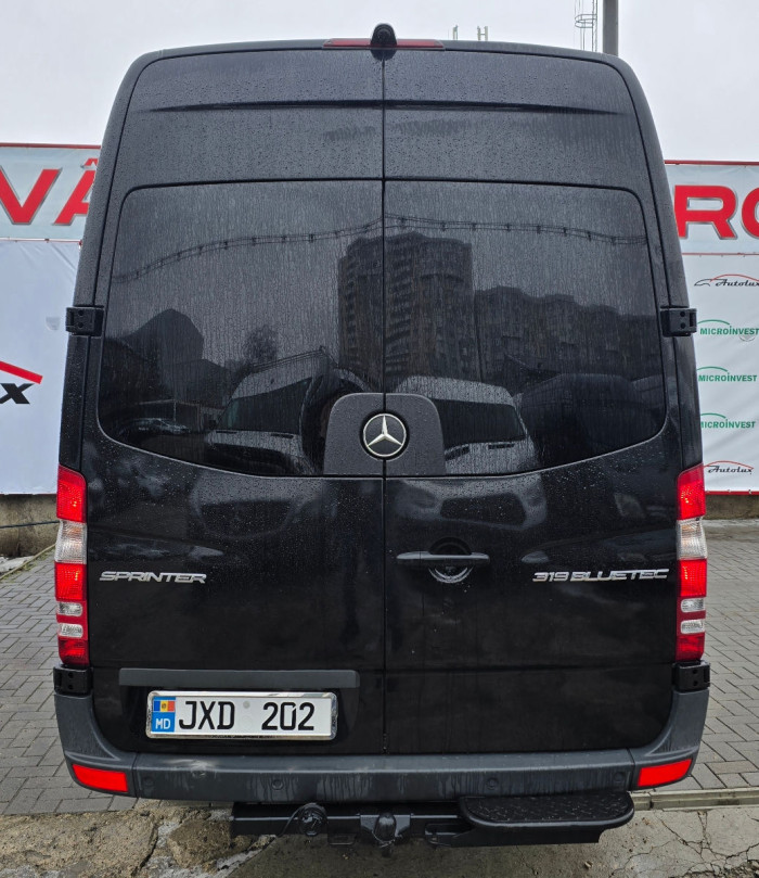 Mercedes Sprinter photo 12