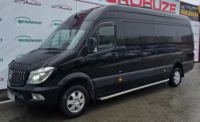 Mercedes Sprinter photo 2